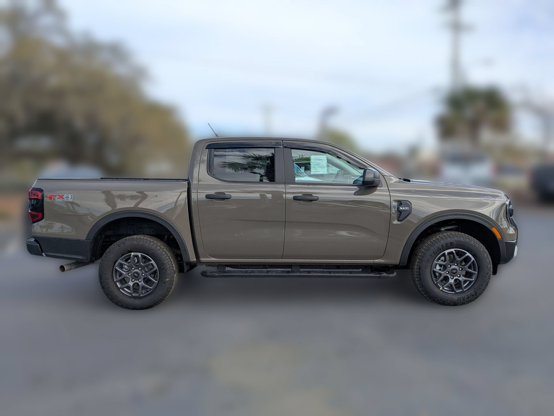 New 2026 Ford Ranger XLT w/ Equipment Group 301A High AWD/4WD image 4