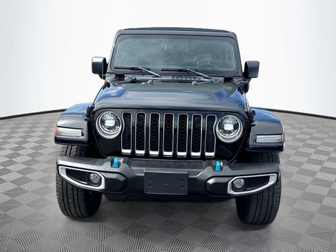 Used 2023 Jeep Wrangler Unlimited Sahara w/ Cold Weather Group AWD/4WD image 2
