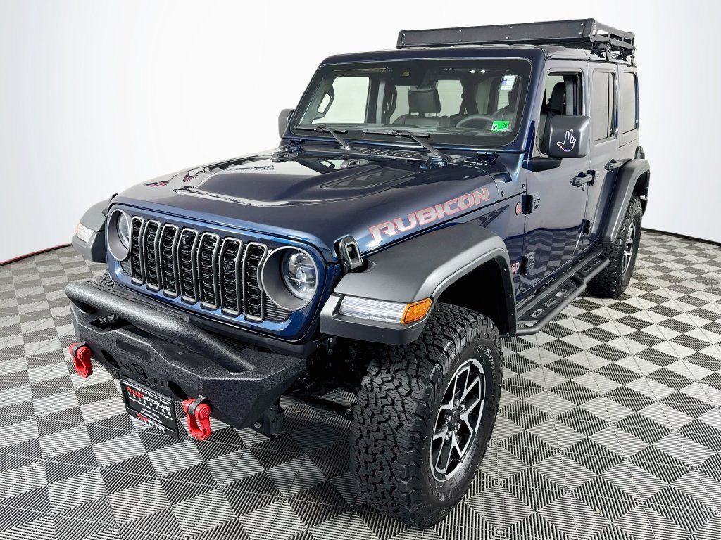 Used 2025 Jeep Wrangler Unlimited Rubicon w/ Safety Group AWD/4WD image 3