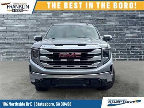 New 2026 GMC Sierra 1500 SLE image 8