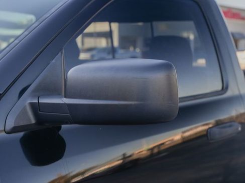 Used 2013 RAM 1500 Express image 18