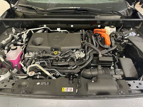 Certified 2025 Toyota RAV4 XSE image 9