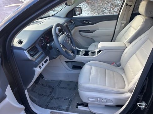Used 2023 GMC Acadia Denali w/ Denali Ultimate Package image 27
