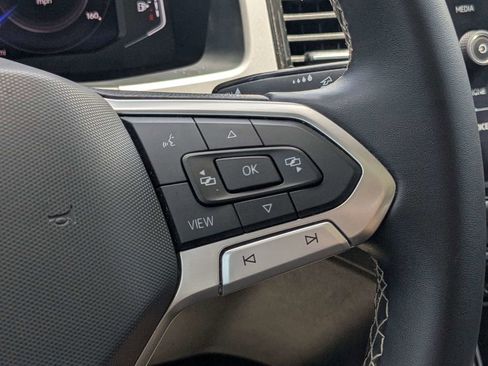 Used 2022 Volkswagen Atlas SE FWD image 21