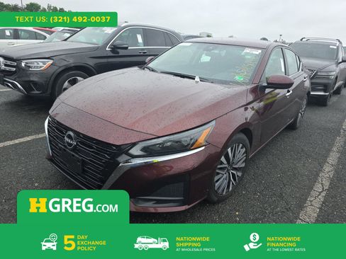 Used 2023 Nissan Altima 2.5 SV FWD image 1