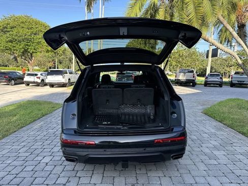 Used 2025 Audi Q7 3.0T Prestige w/ Prestige Package AWD/4WD image 28