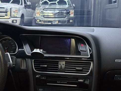 Used 2014 Audi RS 5 Coupe image 21