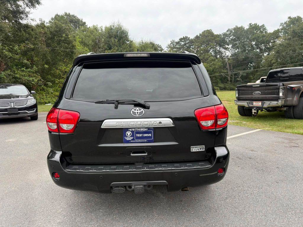 Used 2014 Toyota Sequoia Platinum RWD image 7