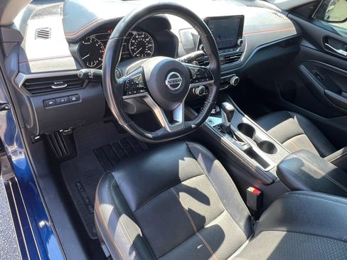 Used 2020 Nissan Altima 2.5 SR w/ Premium Package FWD image 14