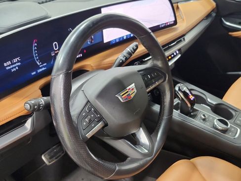 Used 2024 Cadillac XT4 Sport AWD/4WD image 8