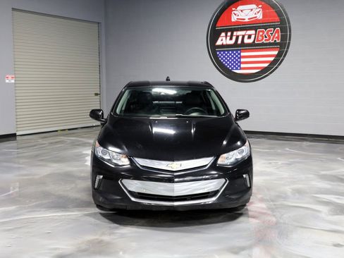 Used 2017 Chevrolet Volt Premier w/ Driver Confidence II Package image 2