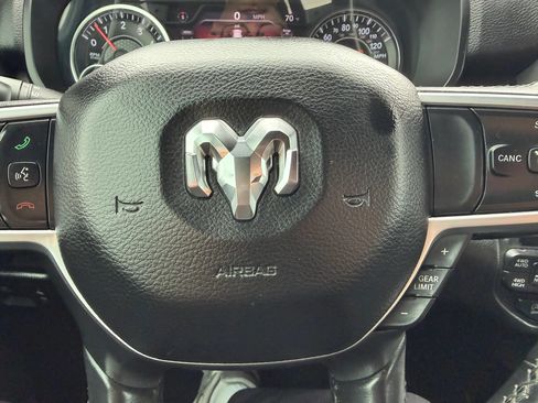 Used 2019 RAM 1500 Big Horn AWD/4WD image 26