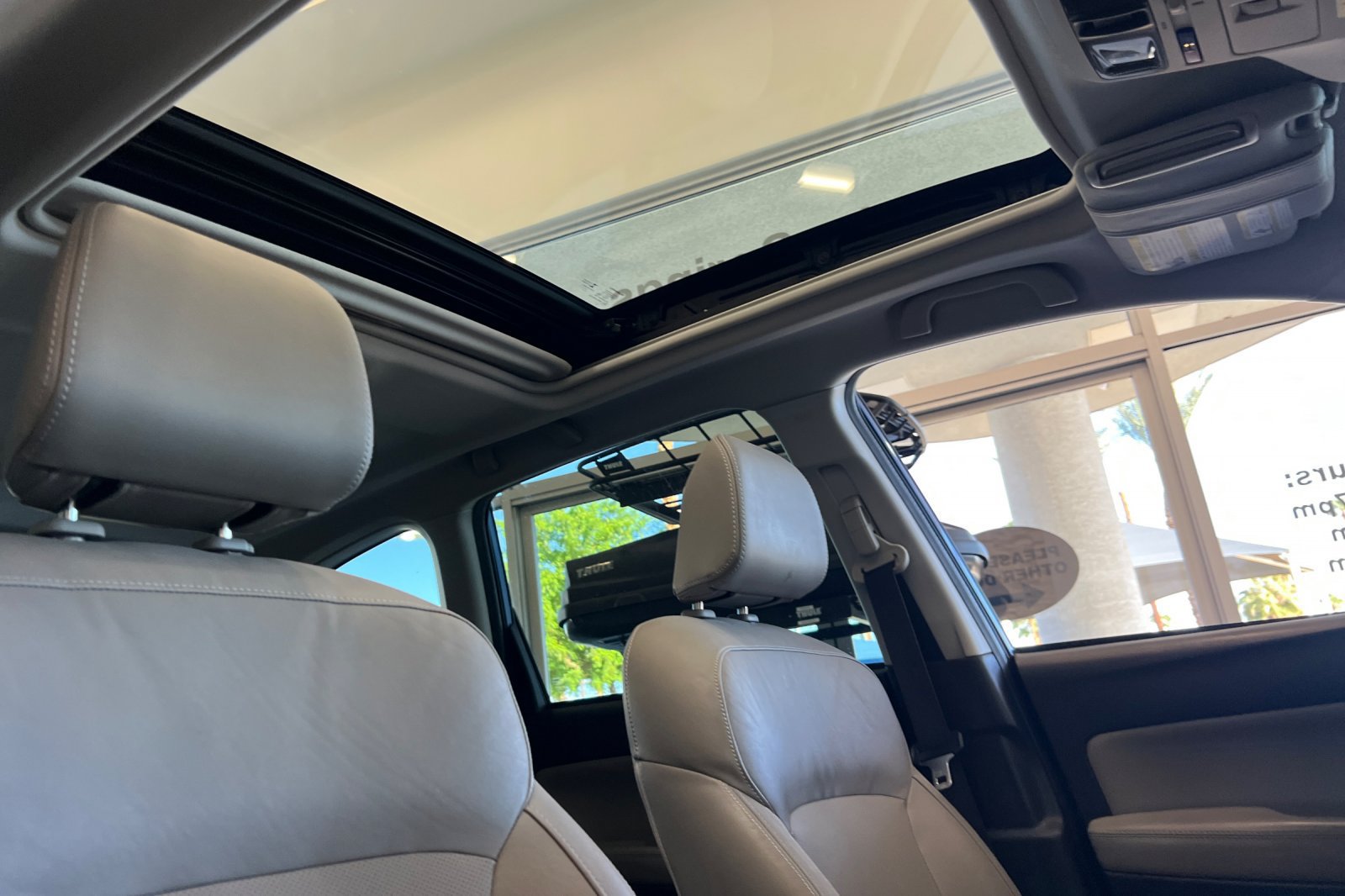 Used 2018 Subaru Forester 2.5i Limited AWD/4WD image 16