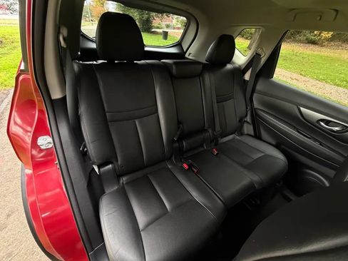 Used 2015 Nissan Rogue SL w/ SL Premium Package image 21