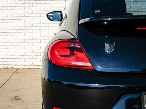 Used 2013 Volkswagen Beetle 2.0T image 41