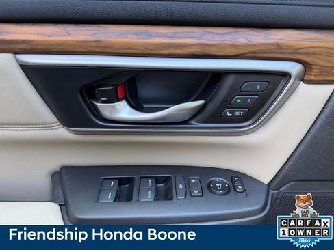 Used 2018 Honda CR-V Touring image 17