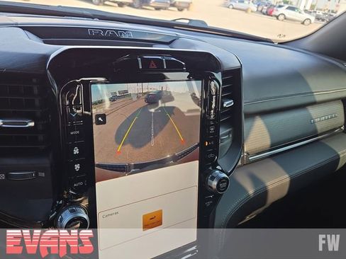 Used 2023 RAM 1500 Limited image 9