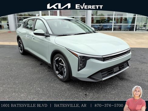 New 2026 Kia K4 EX FWD image 1
