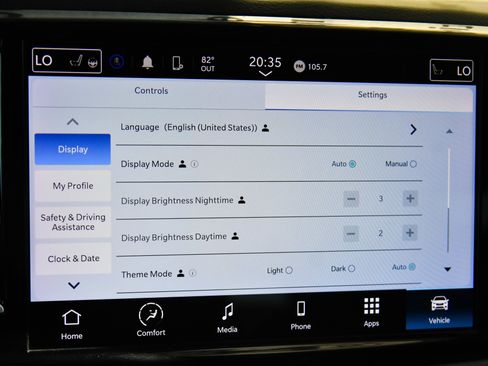 Used 2023 Chrysler Pacifica Touring-L FWD image 21