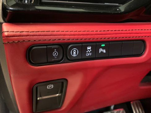 Used 2023 Acura MDX A-Spec image 18