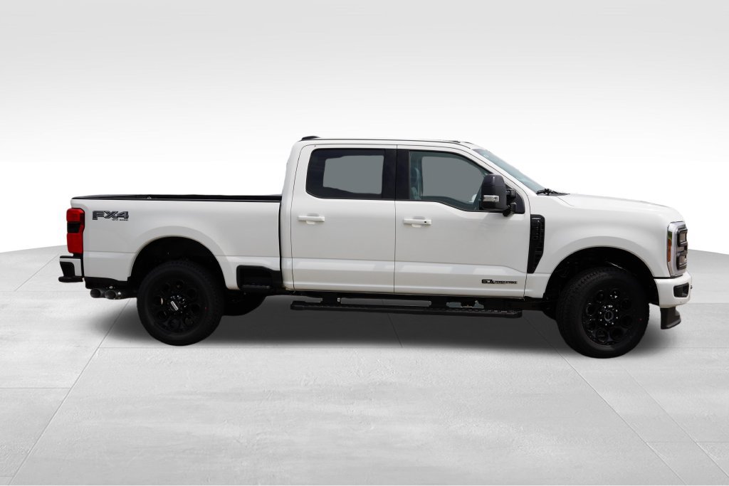 New 2026 Ford F350 Lariat w/ Black Appearance Package AWD/4WD image 2