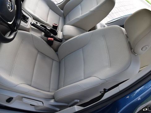 Used 2015 Volkswagen Golf TDI SE w/ Lighting Package FWD image 38
