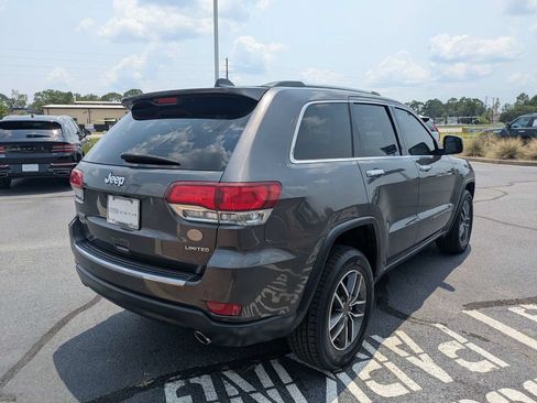 Used 2021 Jeep Grand Cherokee Limited AWD/4WD image 5