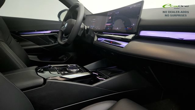 Used 2024 BMW i5 eDrive40i w/ M Sport Package RWD image 35
