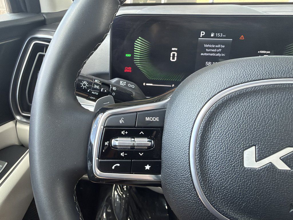 Used 2025 Kia Sorento EX w/ EX Panoramic Sunroof Package AWD/4WD image 28