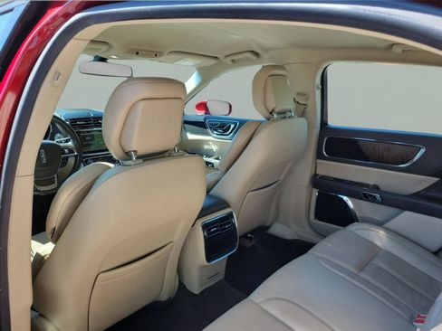 Used 2017 Lincoln Continental Select FWD image 26