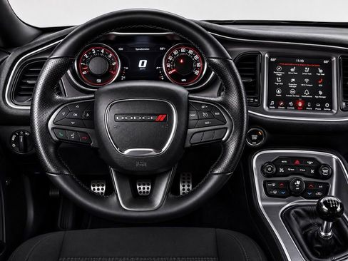 Used 2021 Dodge Challenger R/T Scat Pack RWD image 21