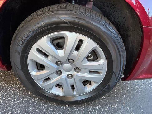 Used 2014 Dodge Grand Caravan SE w/ Quick Order Package 29E SE FWD image 33