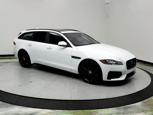 Used 2018 Jaguar XF S AWD/4WD image 3