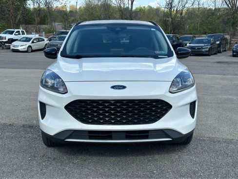 Used 2020 Ford Escape SE Sport AWD/4WD image 2