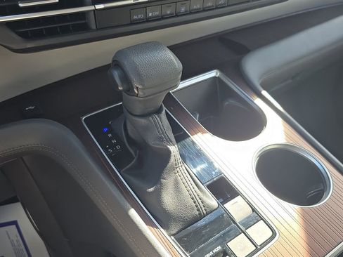 Used 2023 Toyota Sienna LE image 33