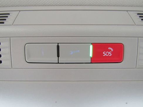 Used 2023 Volkswagen Taos S image 47