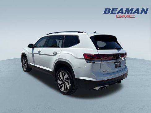 Used 2025 Volkswagen Atlas SE AWD/4WD image 5