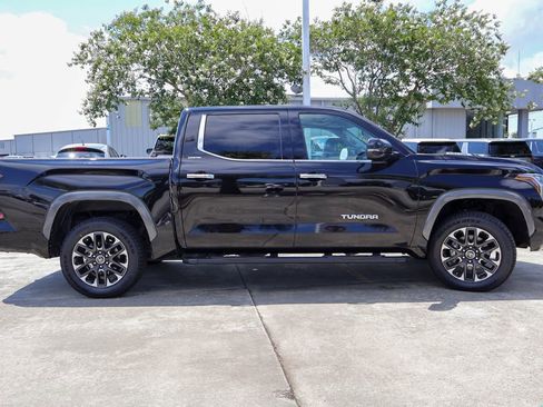 Used 2024 Toyota Tundra Limited AWD/4WD image 26