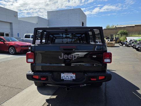 Certified 2022 Jeep Gladiator Rubicon image 4