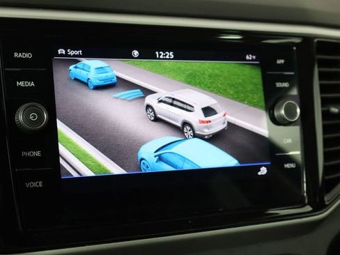 Used 2023 Volkswagen Atlas SE image 56