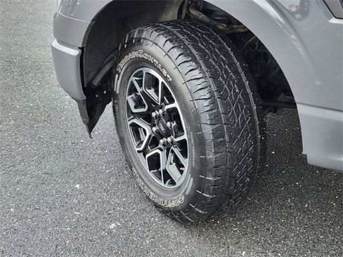 Used 2021 Ford F150 Lariat w/ Equipment Group 502A High image 33