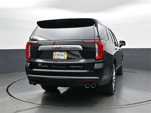 Certified 2023 GMC Yukon Denali image 7