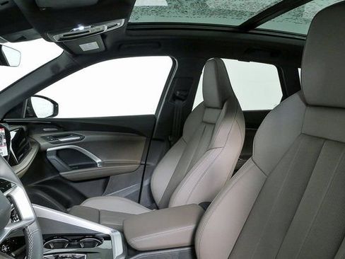 New 2025 Audi Q5 Premium Plus image 5