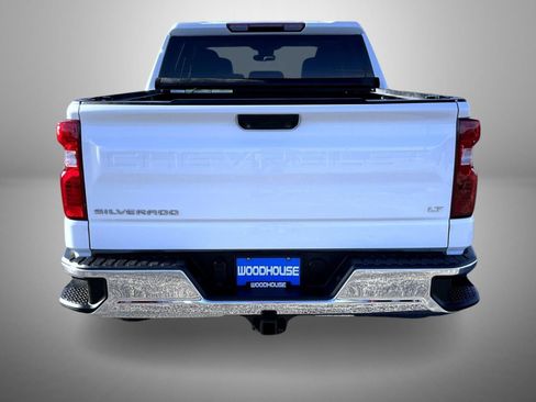 Used 2022 Chevrolet Silverado 1500 LT AWD/4WD image 6