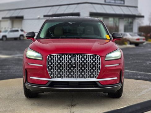 Used 2024 Lincoln Corsair AWD w/ Equipment Group 101A image 2