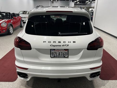 Used 2016 Porsche Cayenne GTS image 14