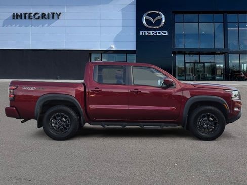 Used 2023 Nissan Frontier PRO-4X w/ Pro-4X Premium Package AWD/4WD image 3