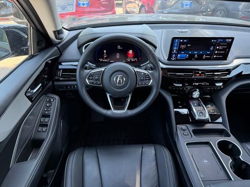 Used 2026 Acura MDX SH-AWD w/ Technology Package image 3
