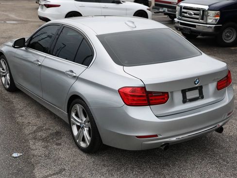 Used 2013 BMW 335i Sedan RWD image 3
