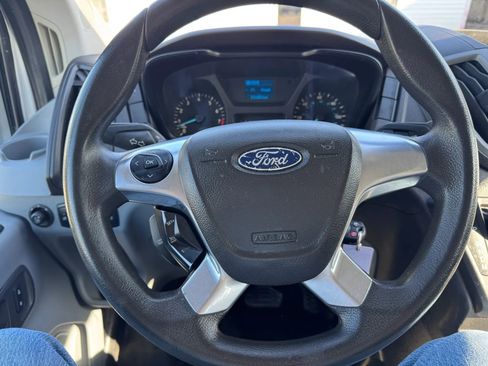 Used 2016 Ford Transit 250 130 Low Roof w/ Exterior Upgrade Package RWD image 20